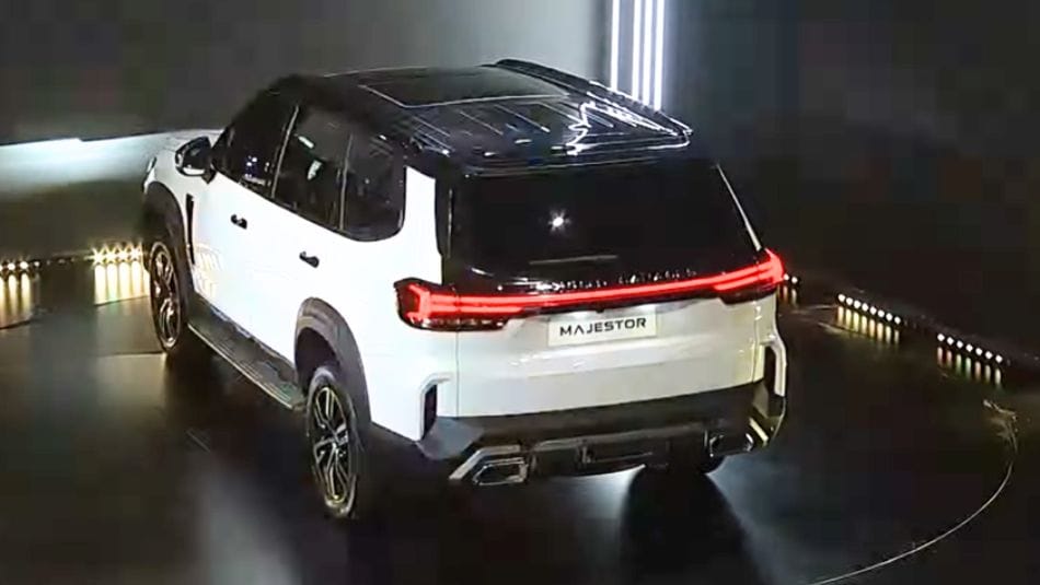 MG Majestor rear